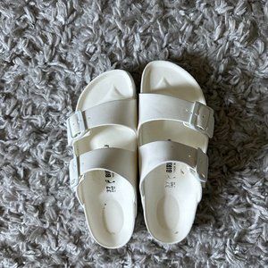 Birkenstock Arizona Essentials Slide Sandal - Women's